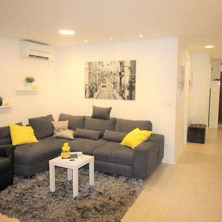 Apartment Pia 시베니크 외부 사진